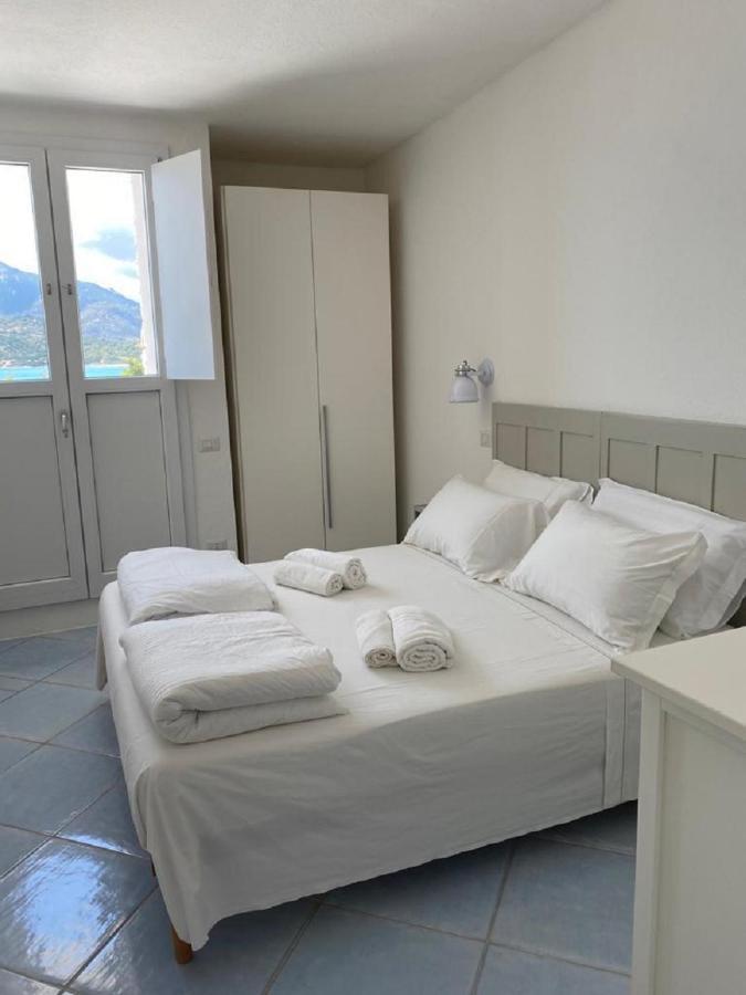 Sul Mare Sardegna Villa Clitia Villasimius Luaran gambar